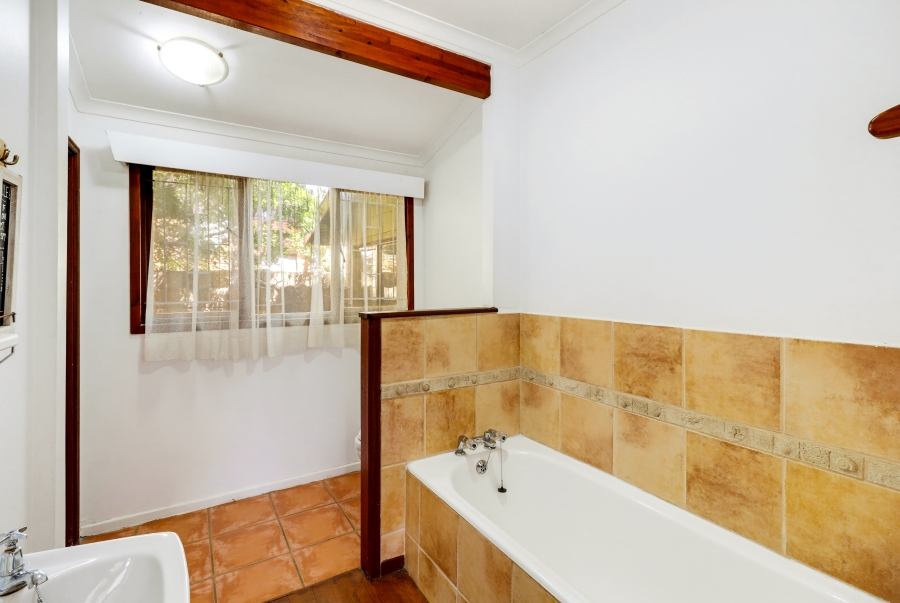 3 Bedroom Property for Sale in Dobson Western Cape